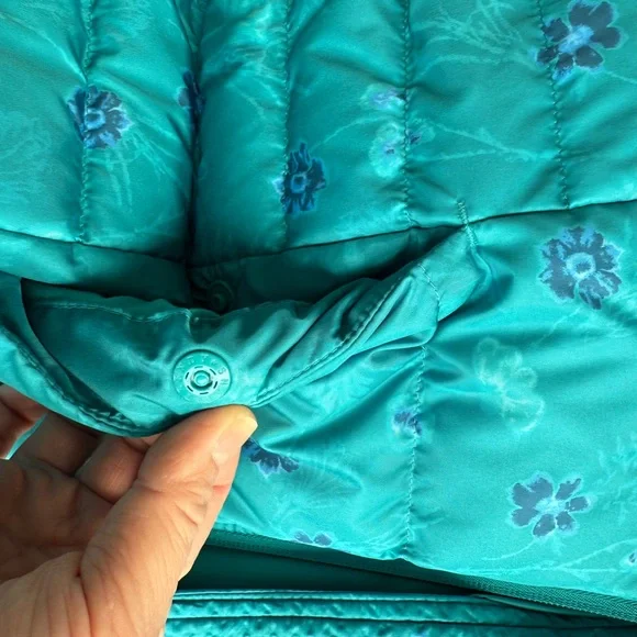 NWT Land’s End Women's Down Puffer Vest Jacket - Picture 13 of 13